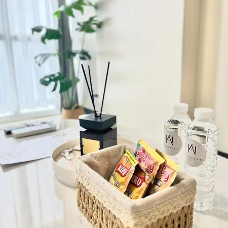 High-Floor Getaway At Mactan Apartment